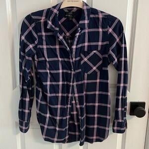 J. crew Classic flannel shirt - navy purple